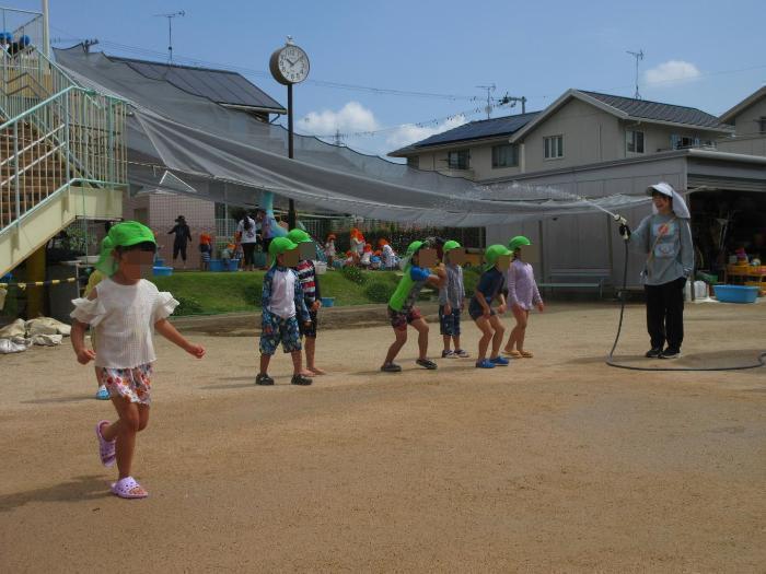 シャワーの縄跳び