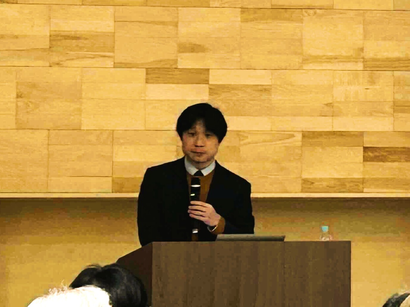 講師の永惠裕和氏
