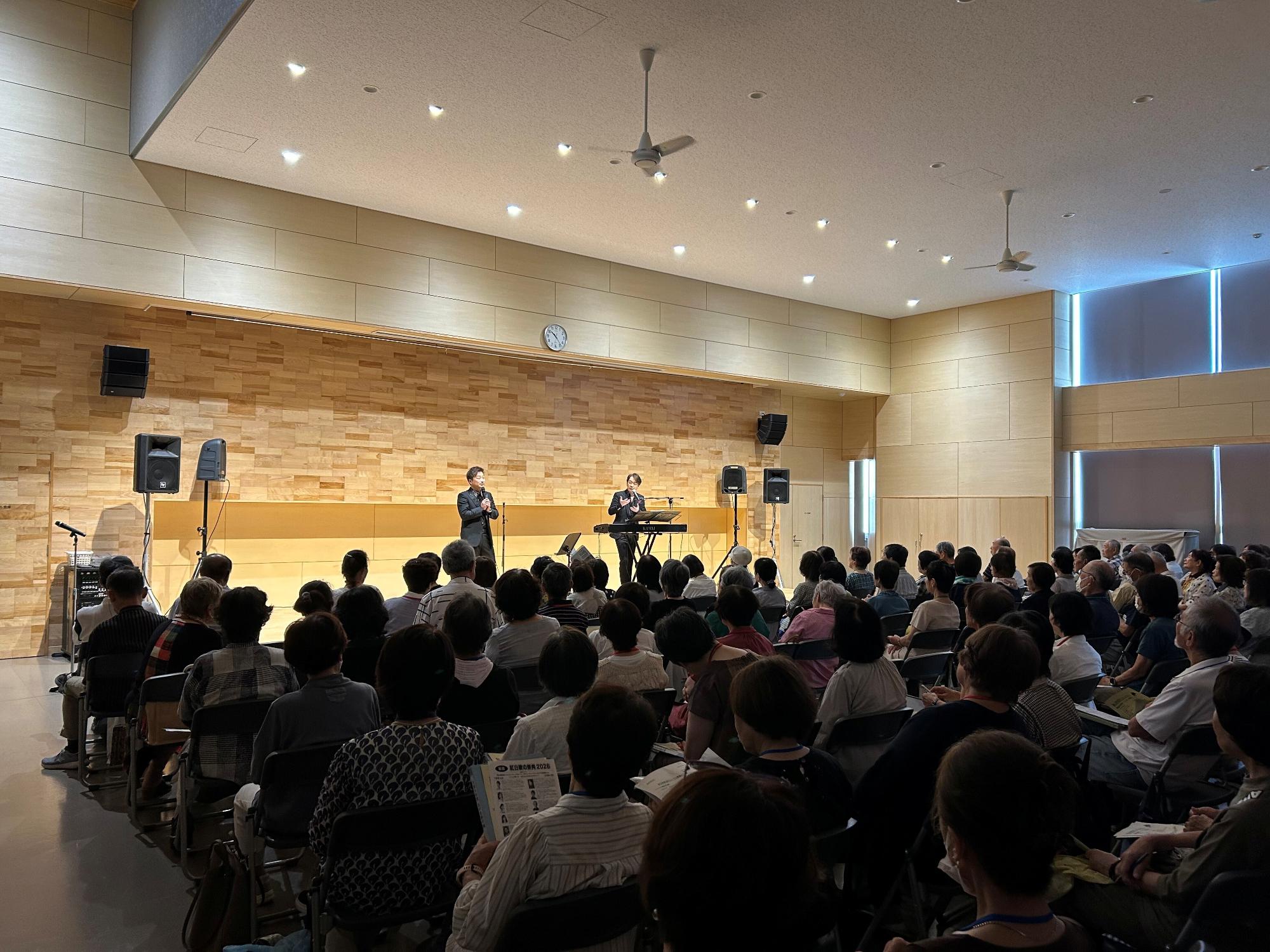 公演の様子