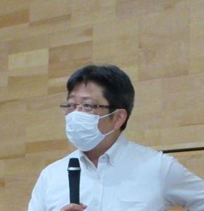 講師の小倉毅氏