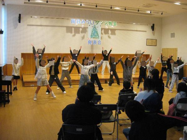 ダンス発表会