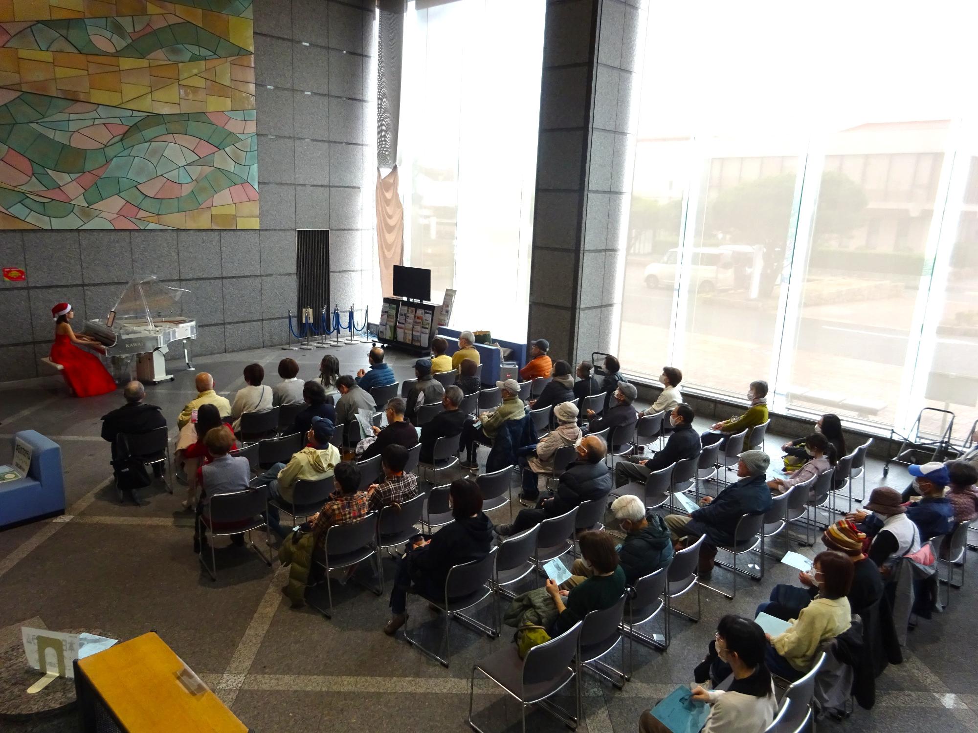 ロビーコンサートの様子