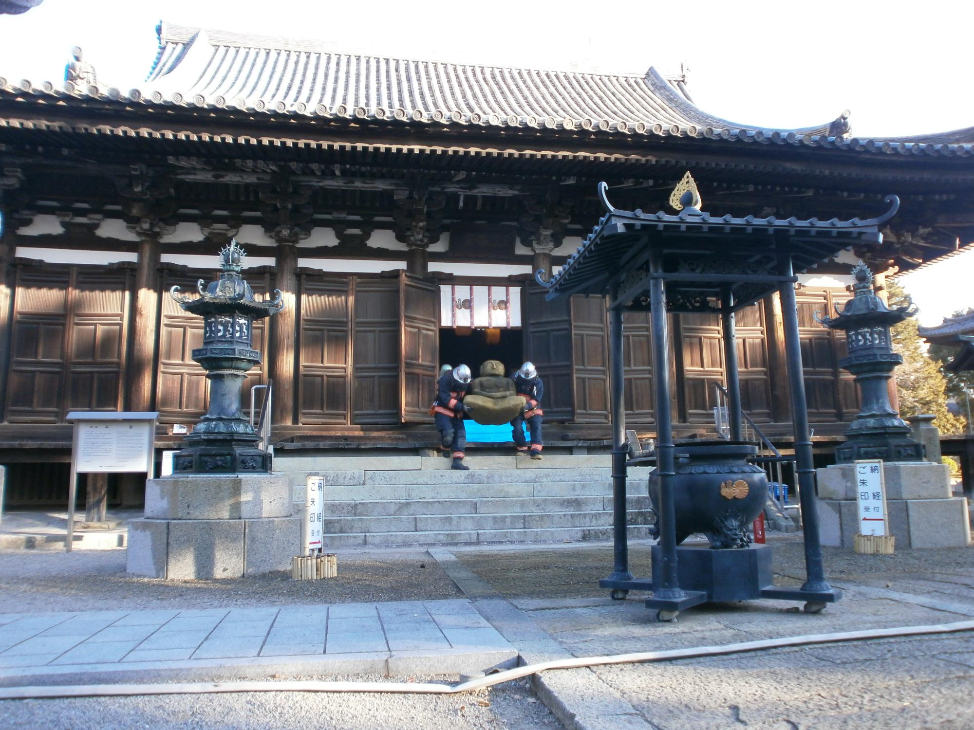 鶴林寺