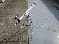アーム支持型経緯台式屈折望遠鏡