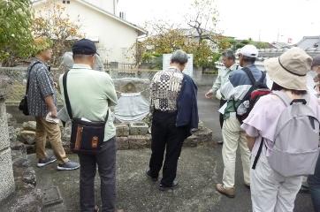 常福寺の石棺仏