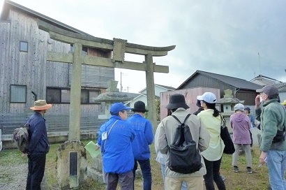 案内を受ける様子