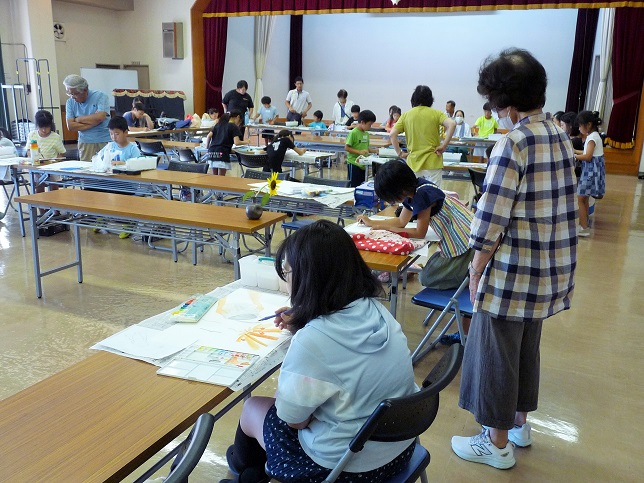 絵画教室の活動の様子2