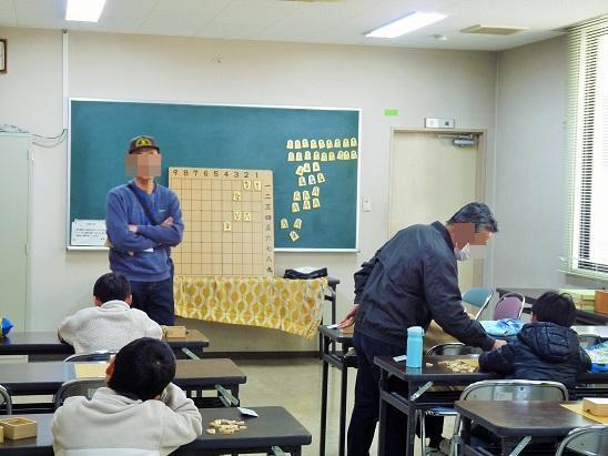 詰め将棋を解く様子