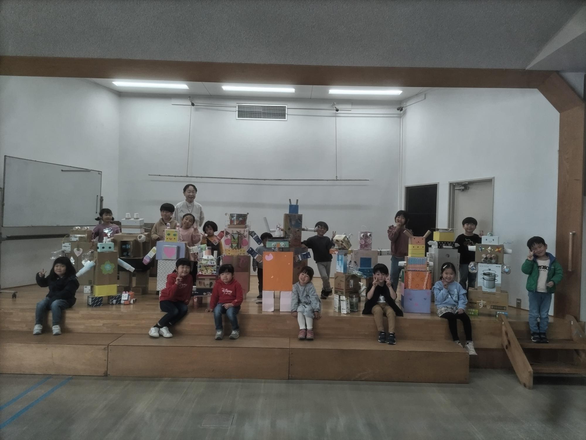 幼児造形教室ロボット