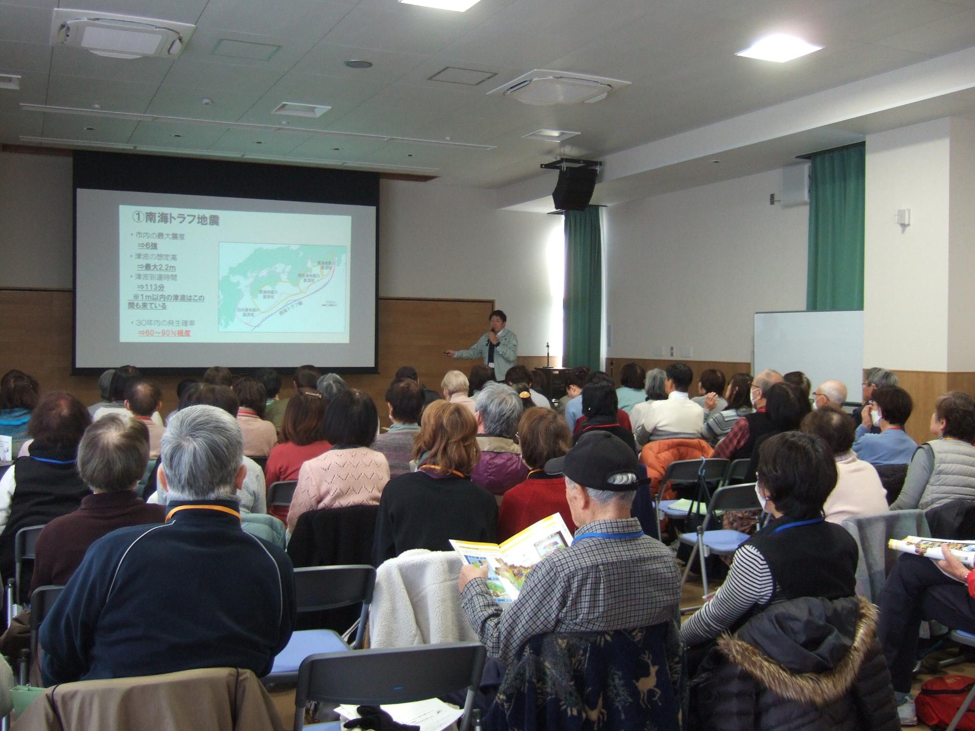 野口ふれあい大学講座の様子