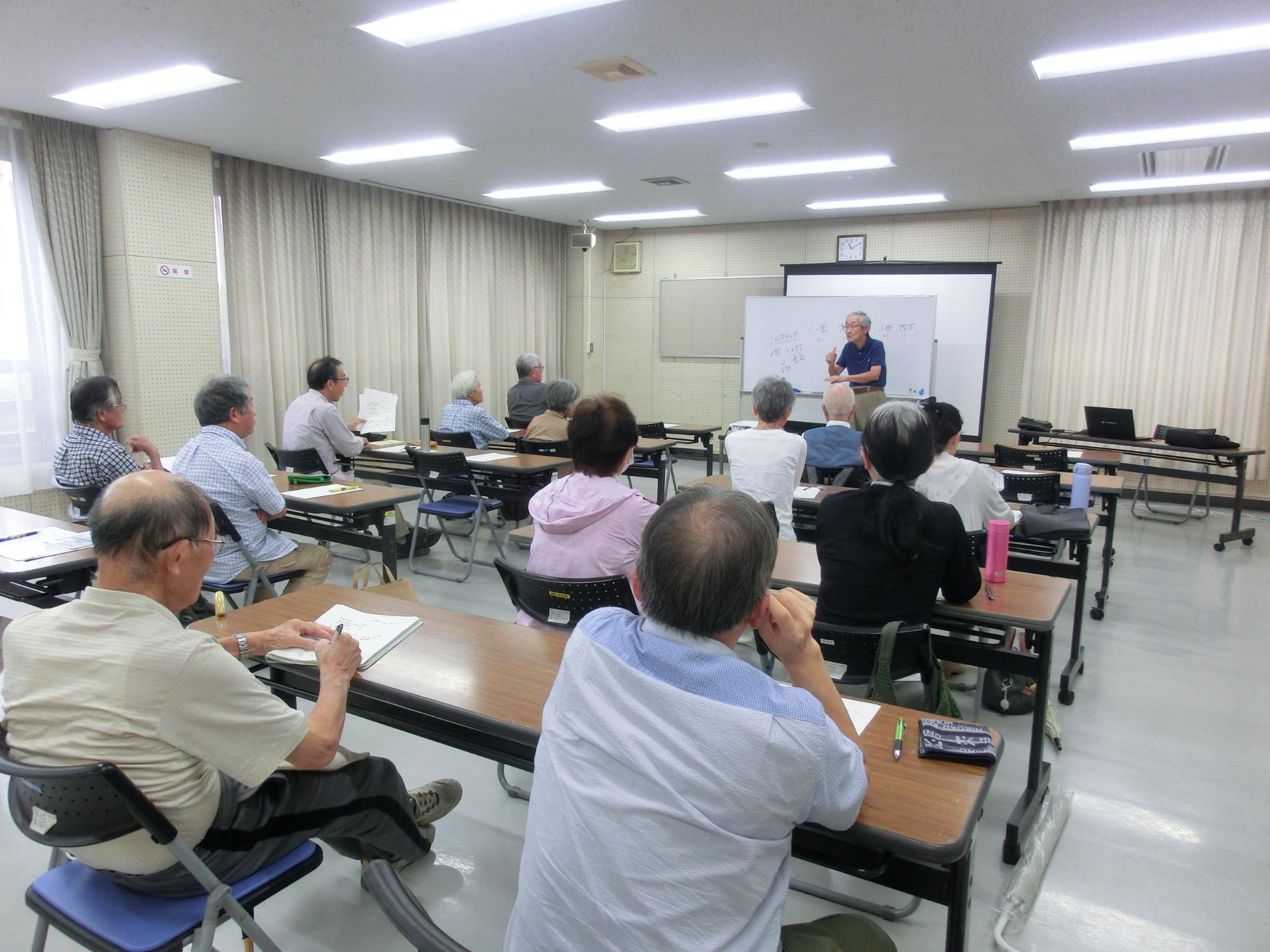 野口公民館　楽しく学ぶ歴史講座の様子
