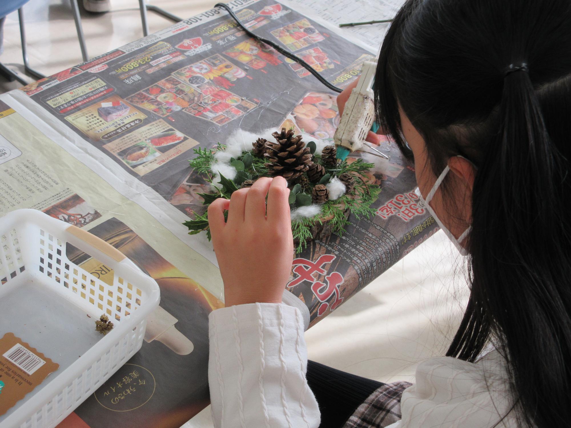 作品を作る様子