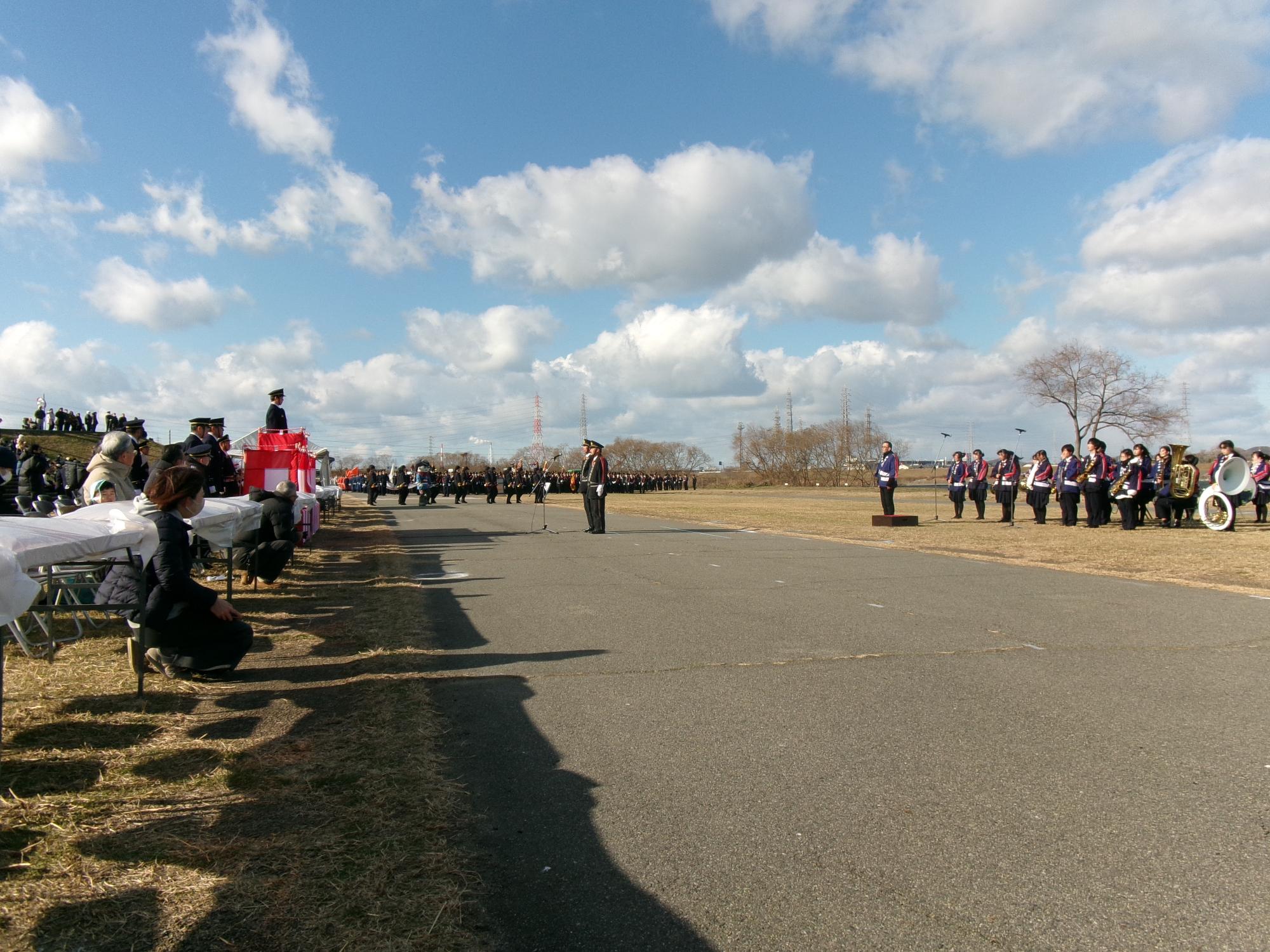 女性分団　ラッパ1